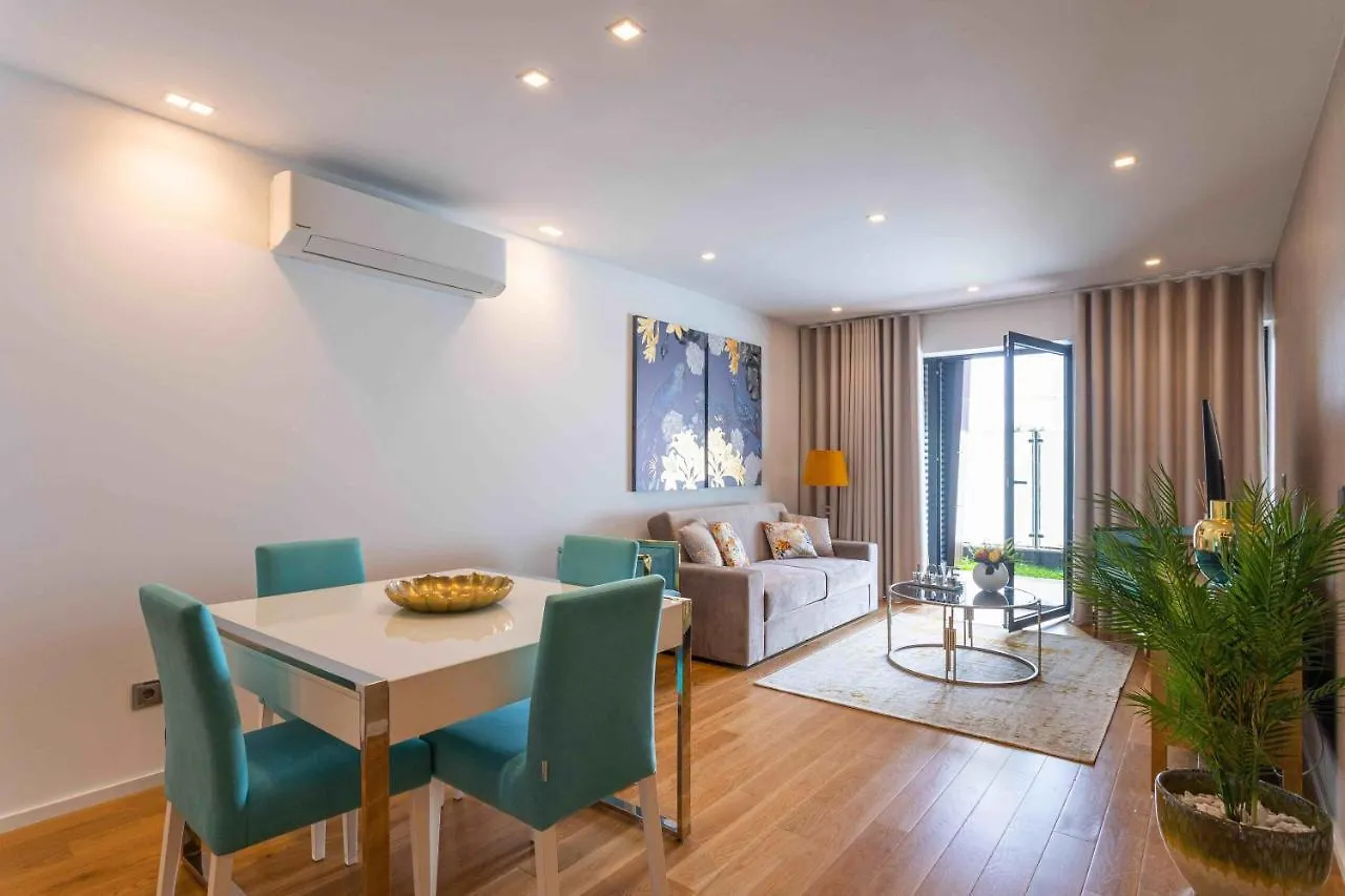 Apartamento Modern 2 Bedroom Flat In Condo With Swimming Pool