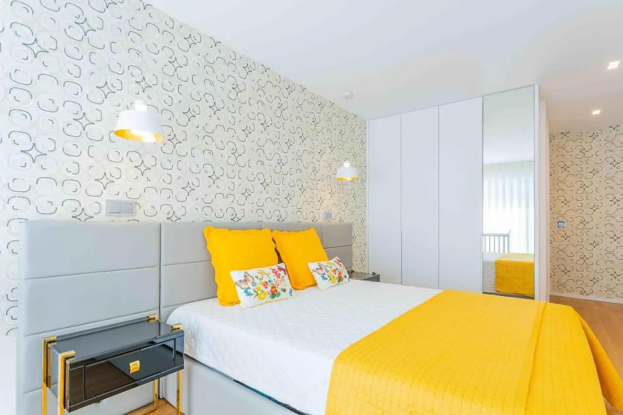 Modern 2 Bedroom Flat In Condo With Swimming Pool Funchal (Madeira)