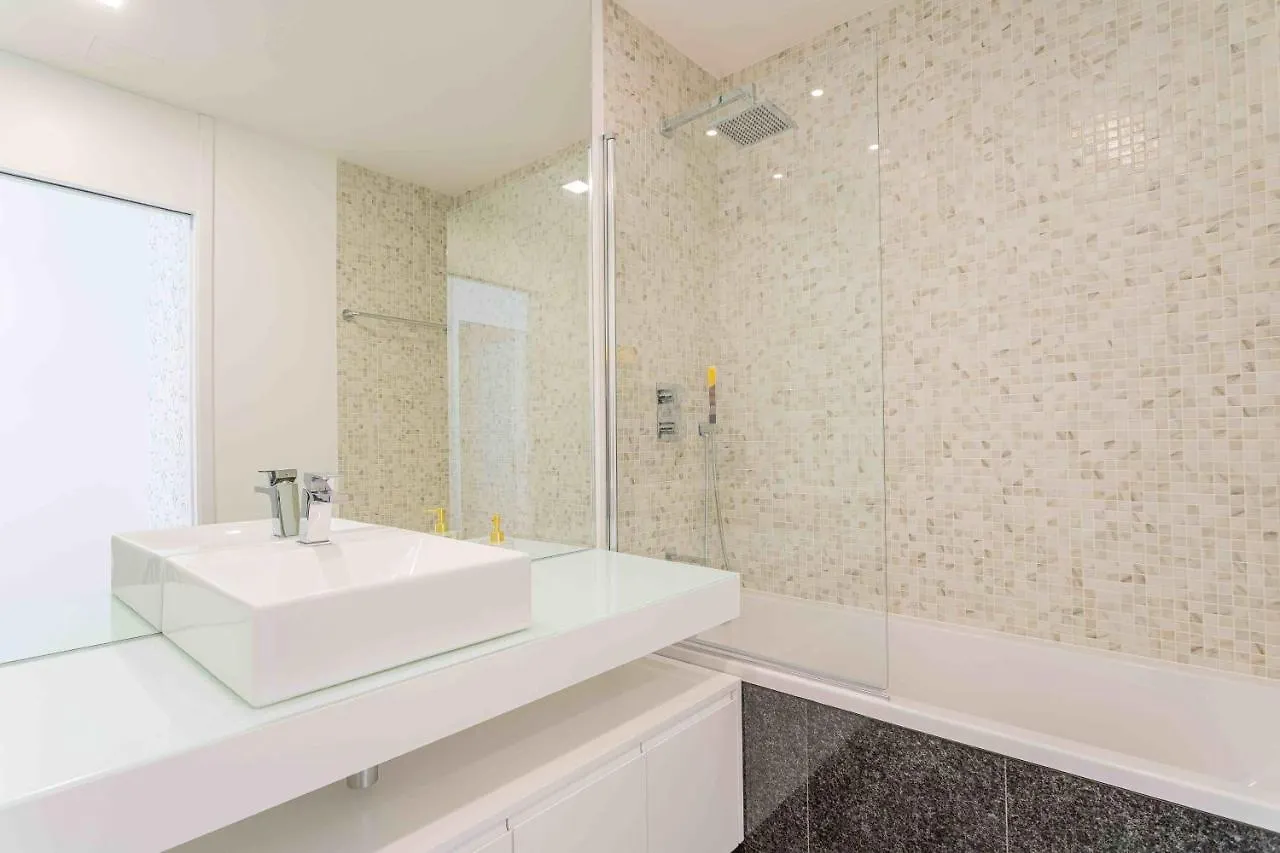 Apartamento Modern 2 Bedroom Flat In Condo With Swimming Pool